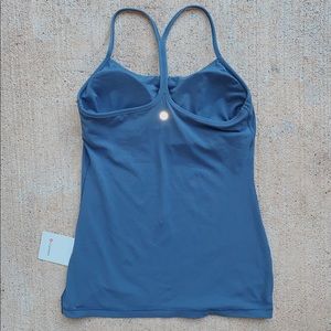 NWT Lululemon periwinkle Power Pose tank
